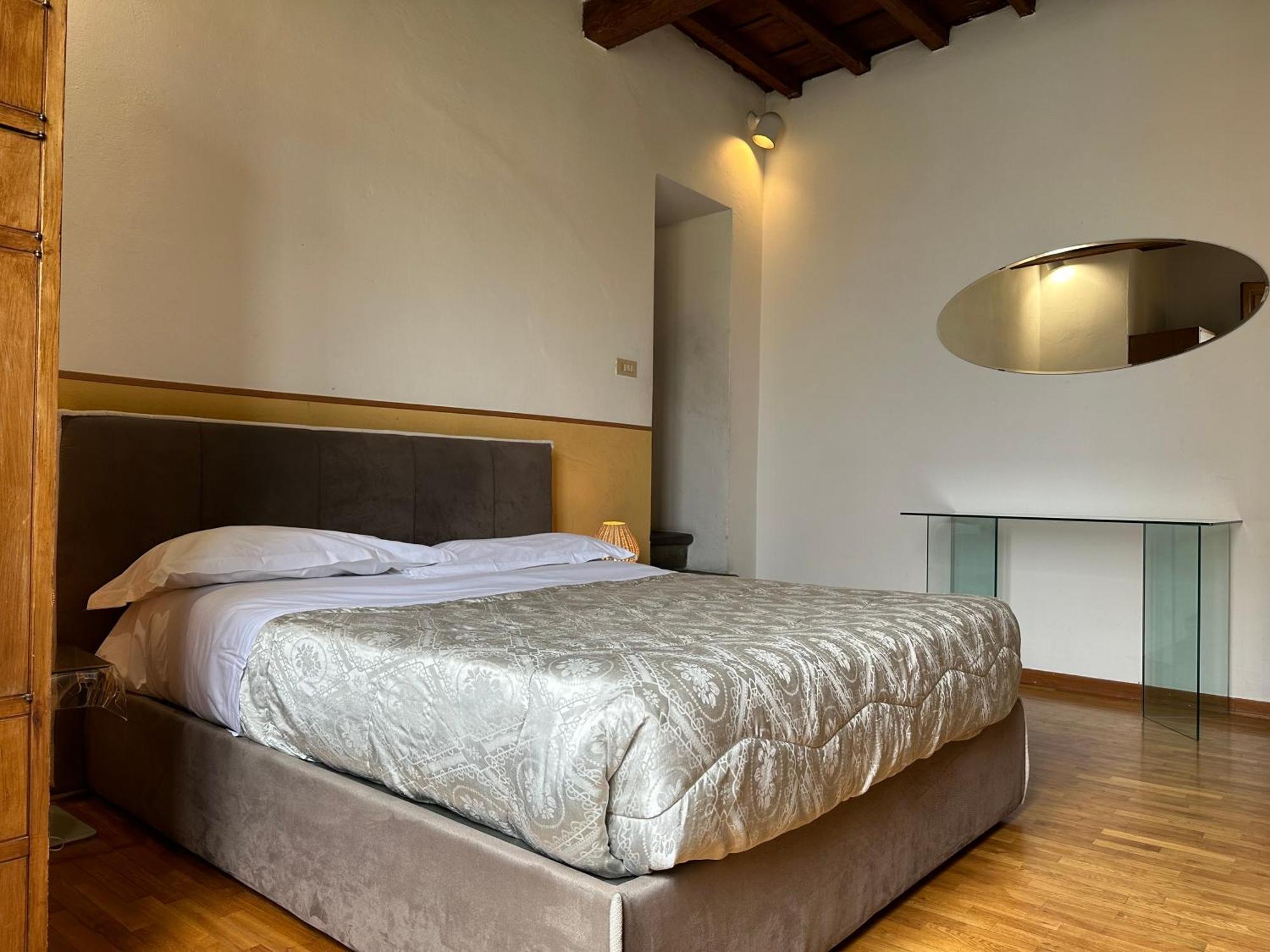 Ponte Vecchio Tower Apartment Florence Exterior photo