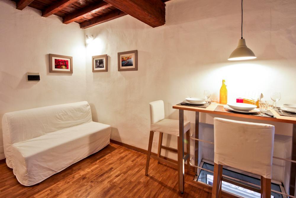 Ponte Vecchio Tower Apartment Florence Exterior photo
